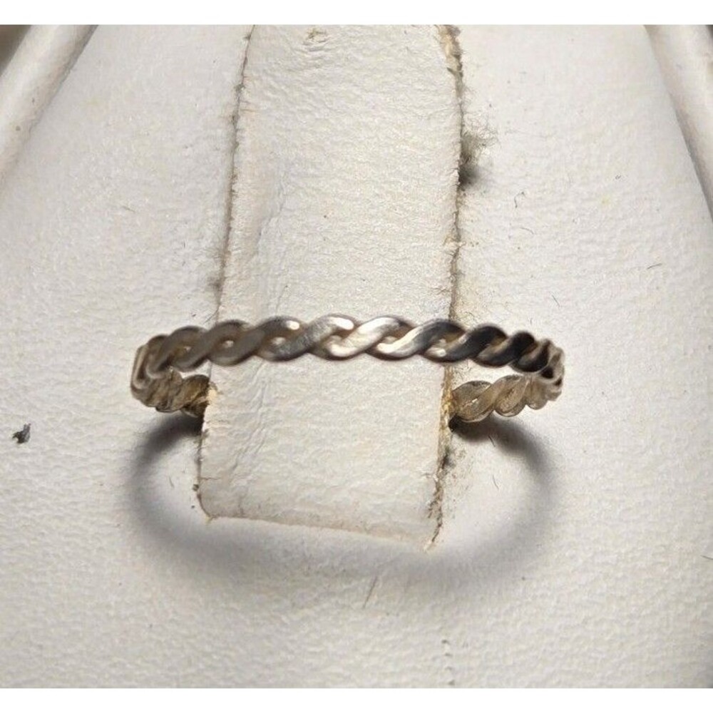 Tiny Vintage Sterling Silver Ring Toe Ring Sz 2.5 - image 1